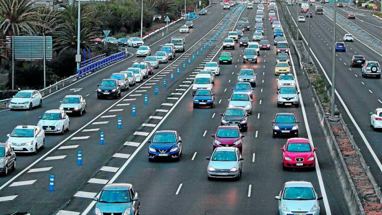 La ayuda a la compra de un diésel o gasolina alcanza los 800 euros, y 4.000 para un eléctrico