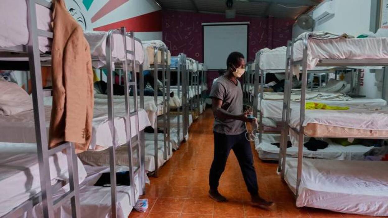 Un menor de la última patera de Fuerteventura da positivo en Covid