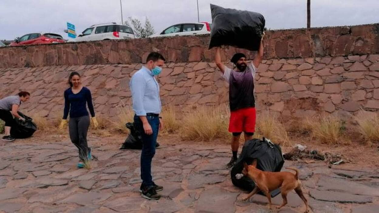 Plastiman, el terror de la basura