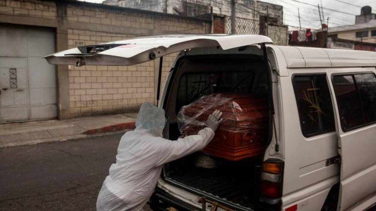 Latinoamérica roza las 100.000 muertes por coronavirus