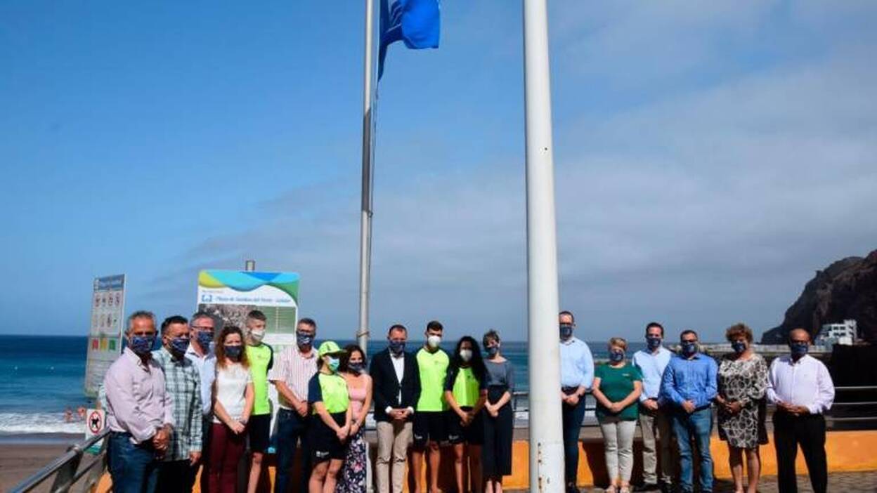Sardina de Gáldar luce bandera azul