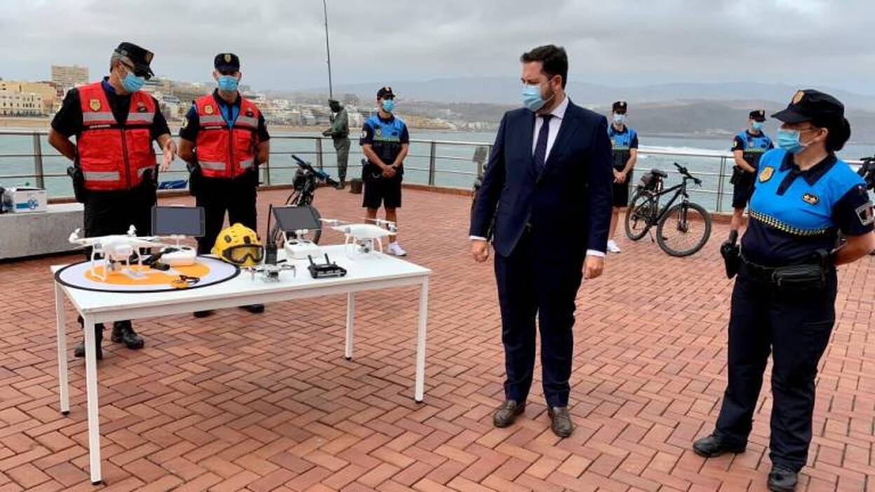 Dos drones vigilarán que no haya aglomeraciones en las playas