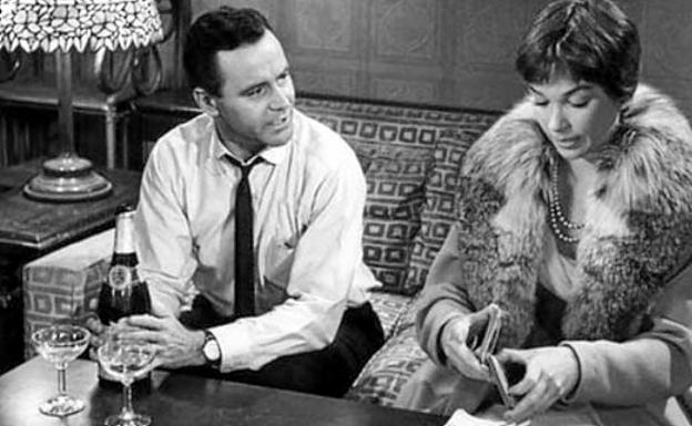 Jack Lemmon y Shirley MacLaine, en 'El Apartamento', de Billy Wilder.