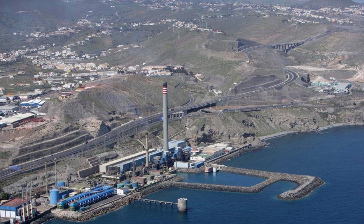 Emalsa impulsa la economía regional destinando 17 millones de euros al año a proveedores y contratas locales