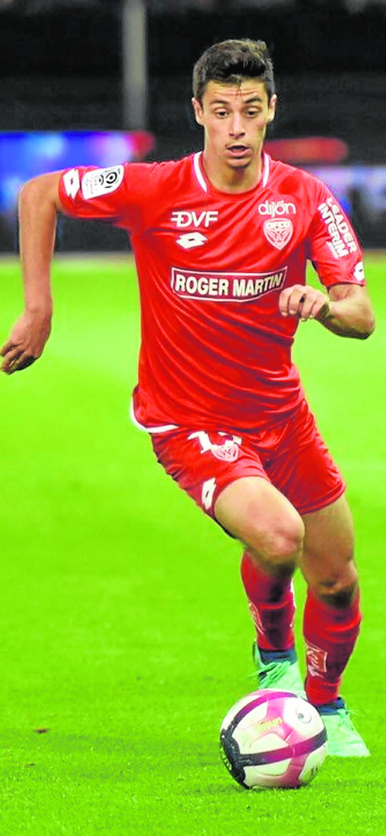 Enzo Loiodice, en un encuentro con el Dijon francés. 