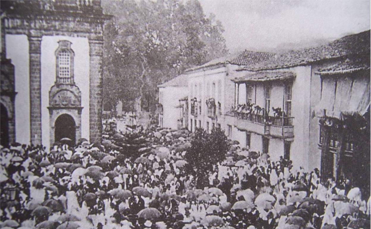 Epidemia y celebración de las fiestas del Pino (y 2)