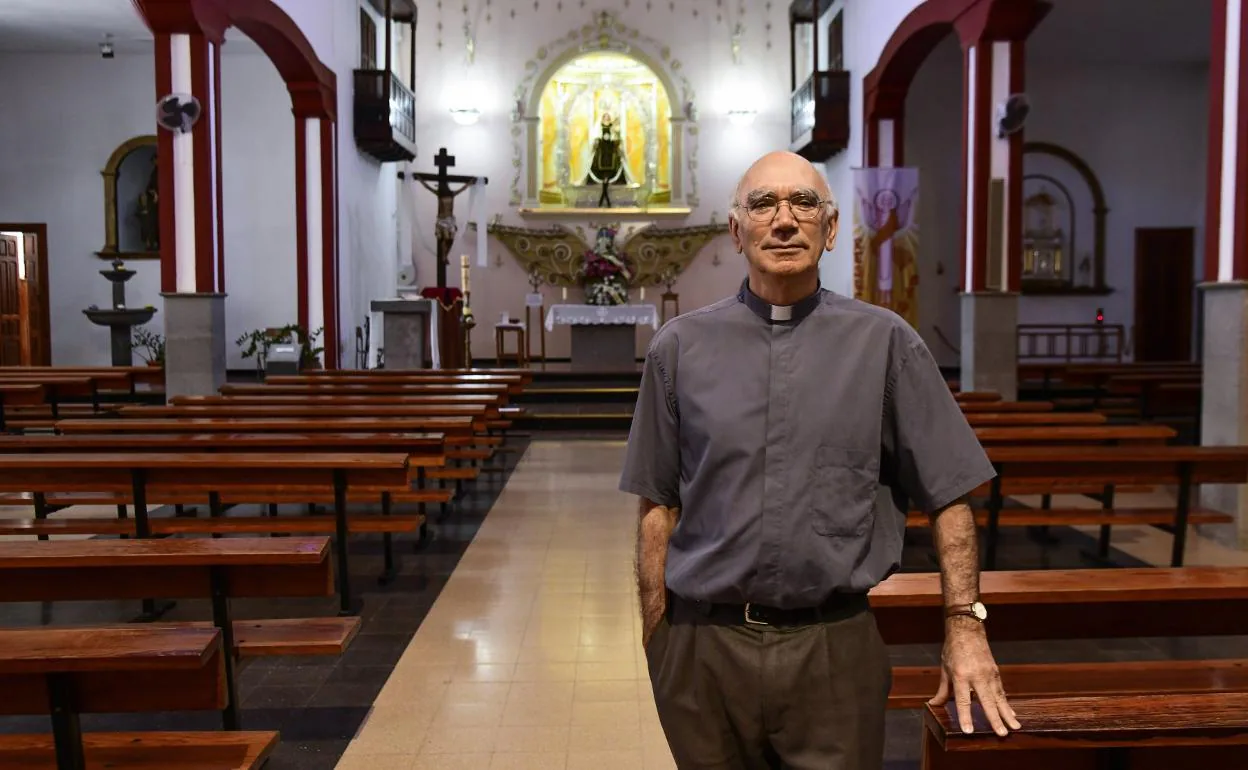 Agustín Sánchez en la parroquia del Carmen. 