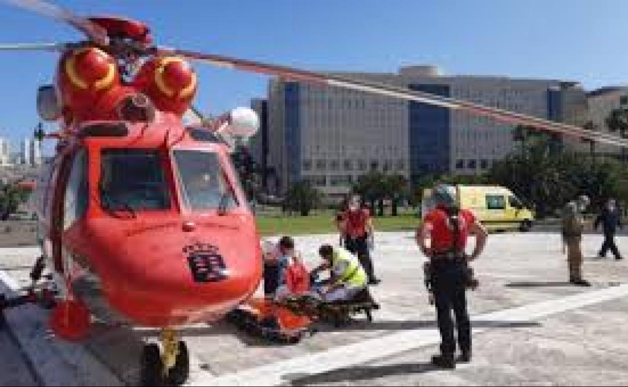 Activan efectivos para rescatar a dos escaladores de la zona del Roque Nublo