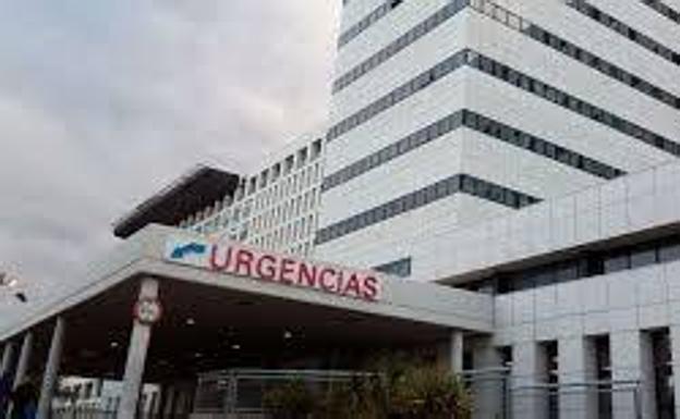 Aislan una planta del Hospital Insular de Gran Canaria por Covid-19