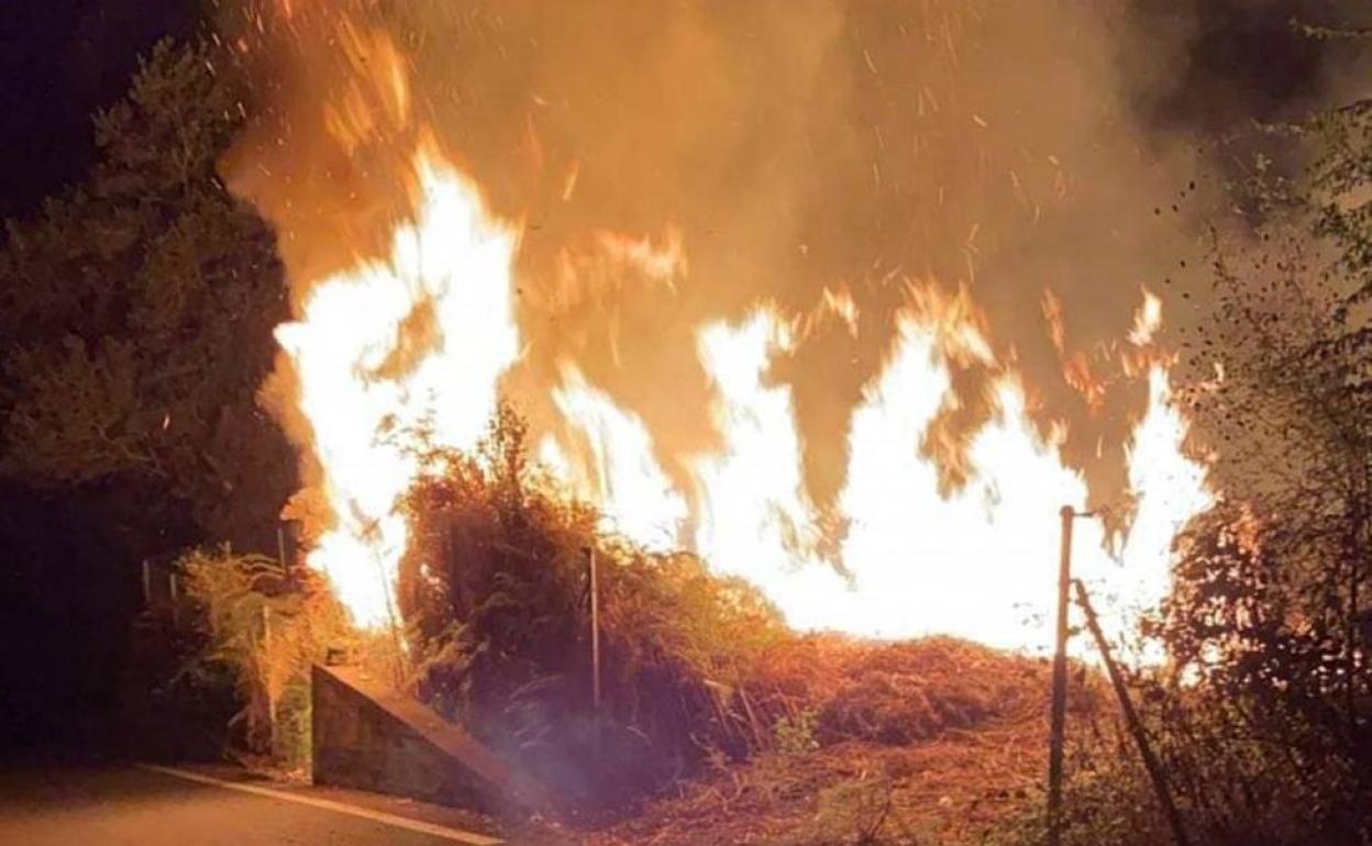 Controlado un conato de incendio que afecta a 4.000 m2 cuadrados en Icod