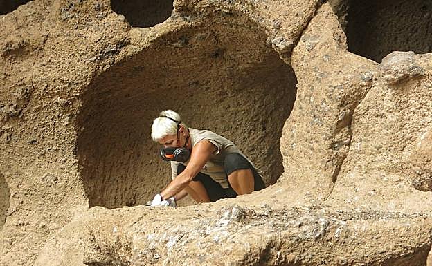 Trabajos de limpieza en el yacimiento