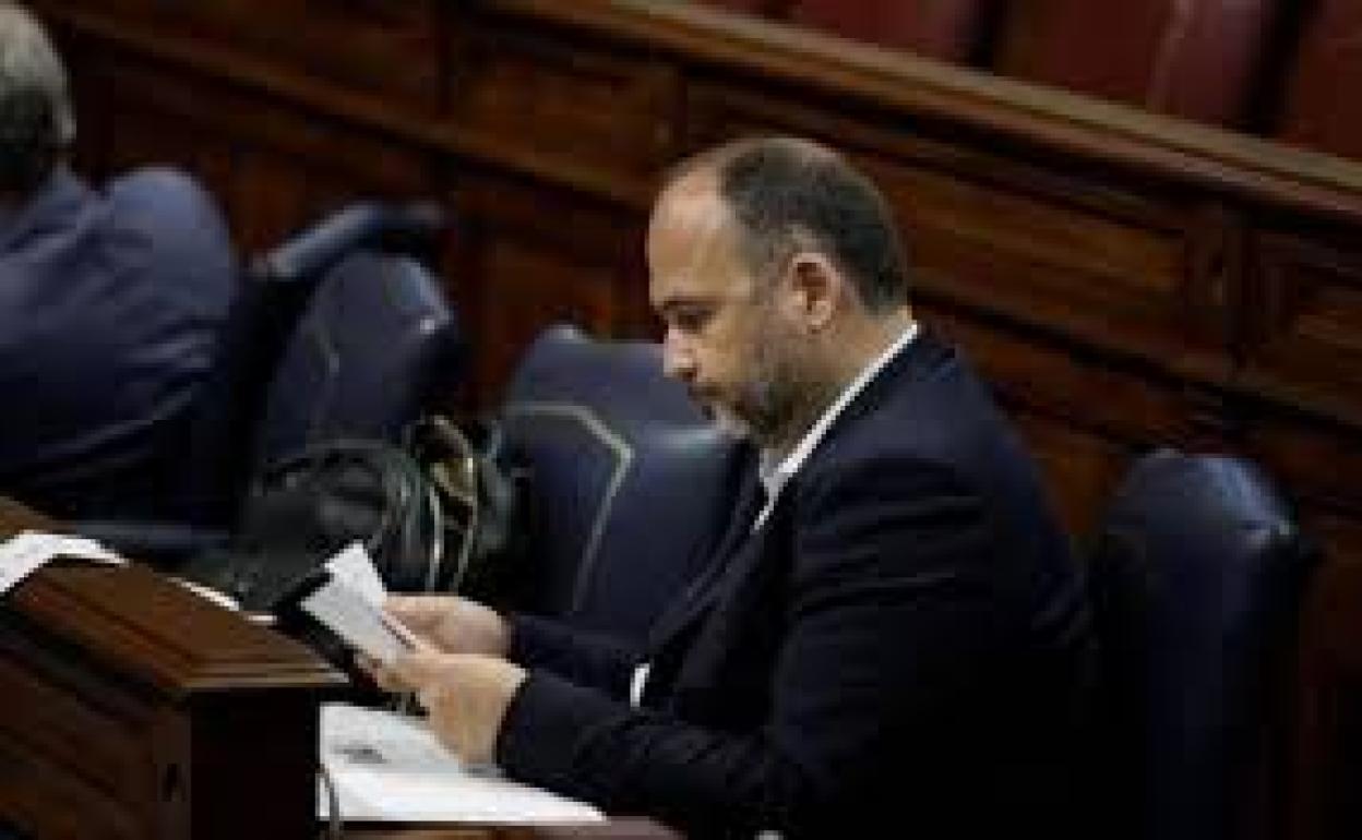 José Antonio Valbuena, consejero.