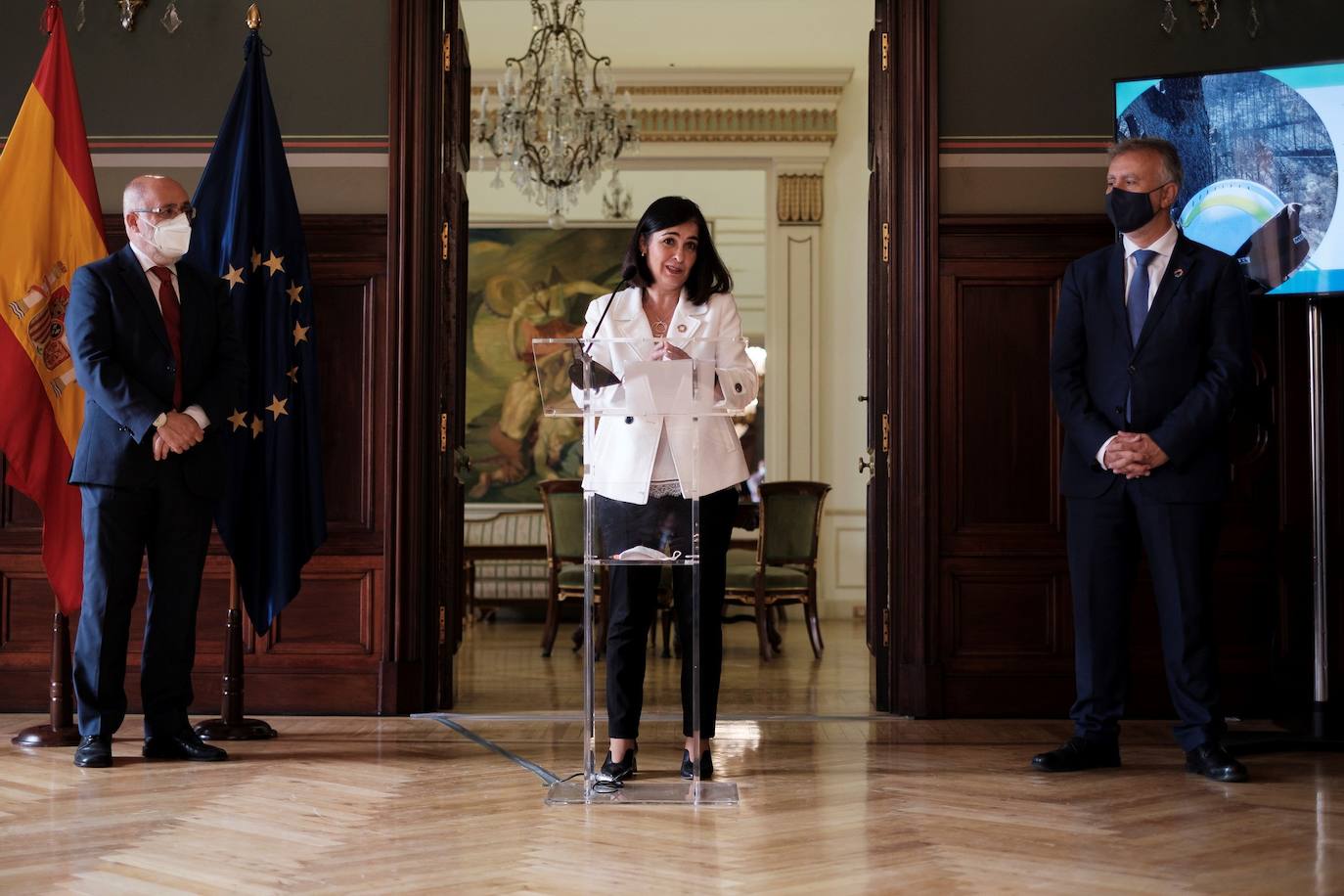 La Minsitra de Administración territorial, Carolina Dárias, ayer en su visita a Canarias. 