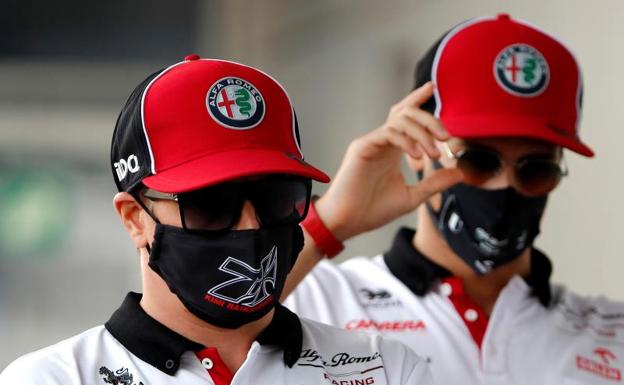 Kimi Raikkonen y Antonio Giovinazzi seguirán en Alfa Romeo en 2021./reuters
