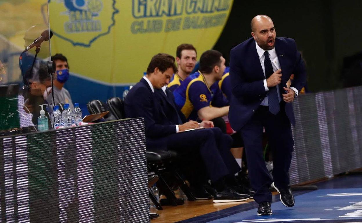 Víctor García espera que el equipo siga creciendo durane una semana con tres retos importantes. 