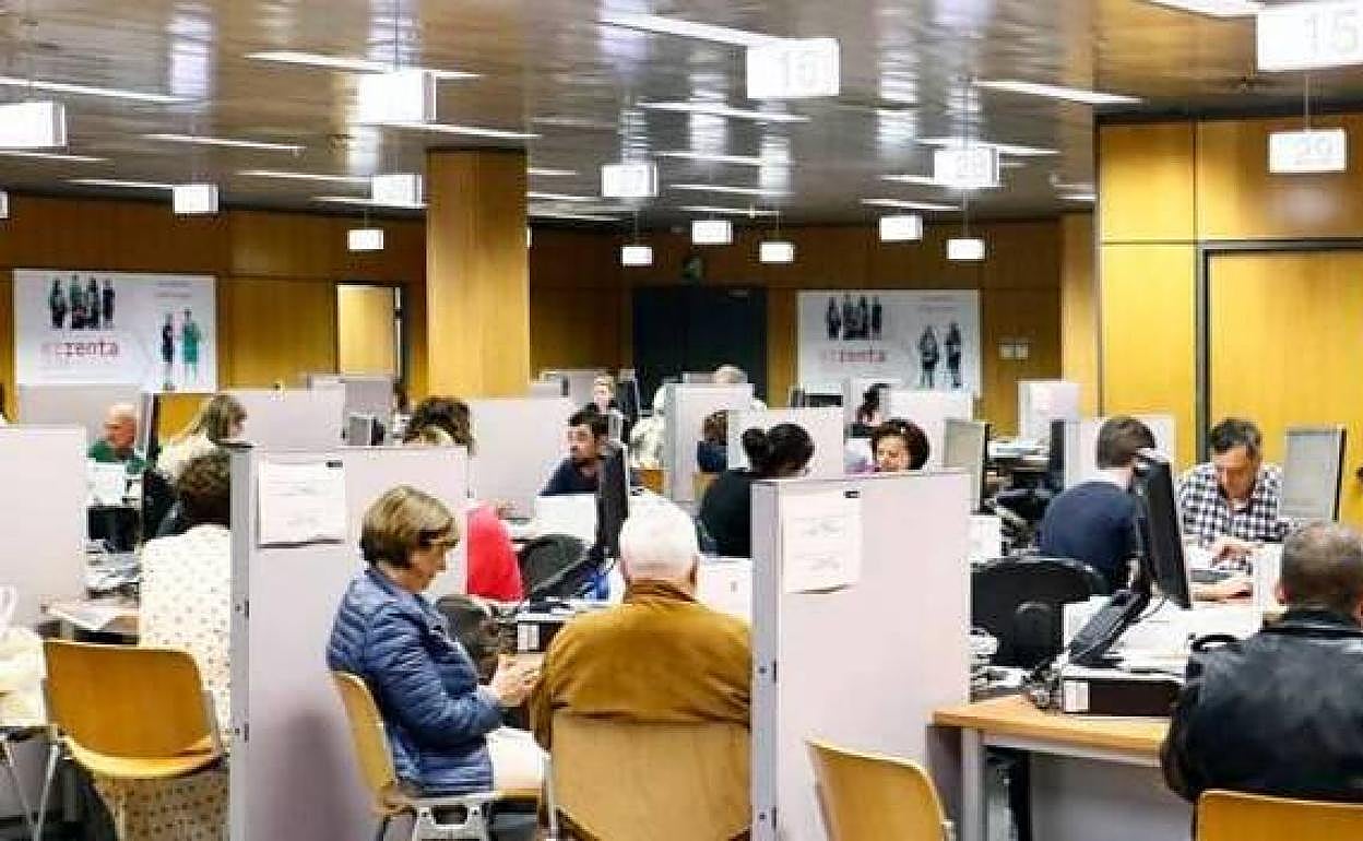 Función Pública convoca 138 plazas de funcionarios municipales en Canarias