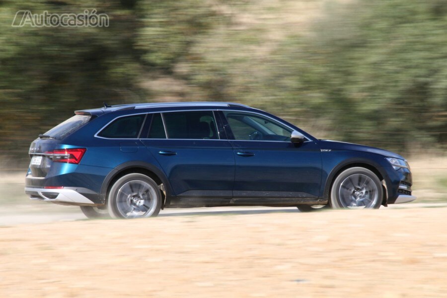 Fotos: Fotogalería: Skoda Superb Scout 2.0 TDI