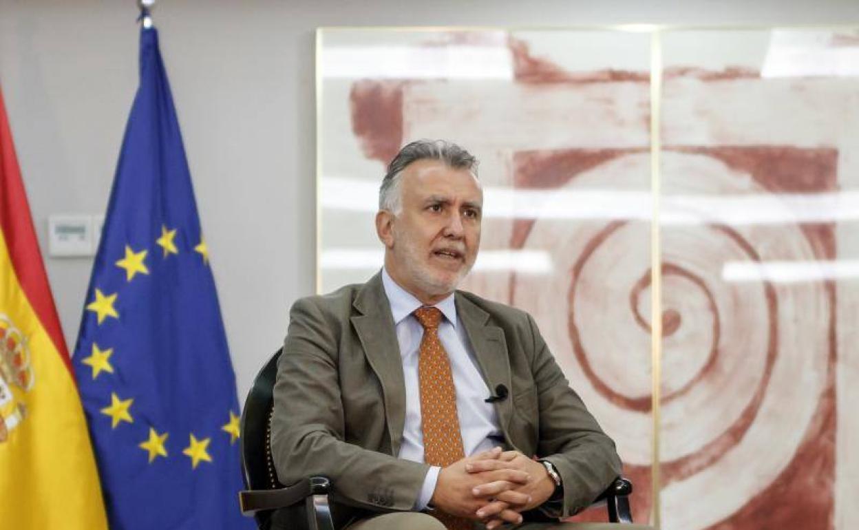 Torres, sobre inmigración: «Canarias tiene unos límites»