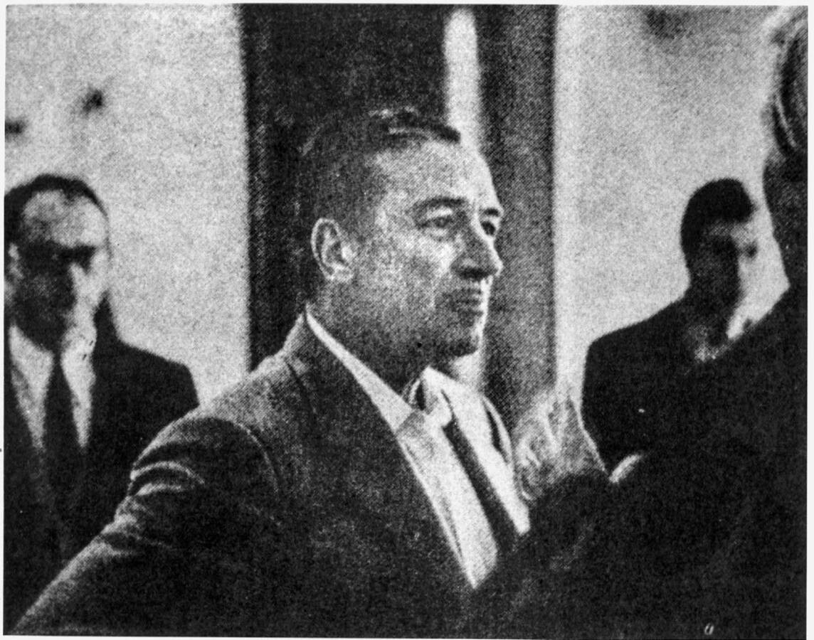 Manuel Ordovas, presidente del tribunal, durante un receso del juicio.