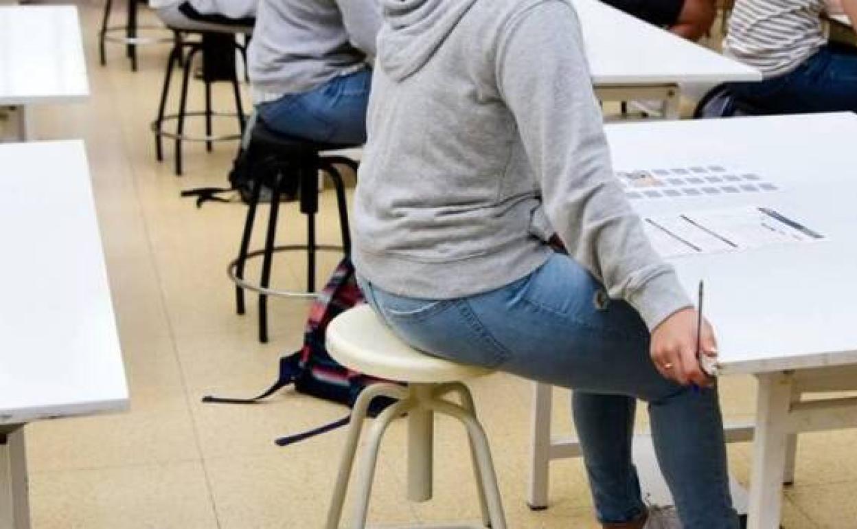 Reclaman 210 plazas universitarias más de Enfermería para Canarias