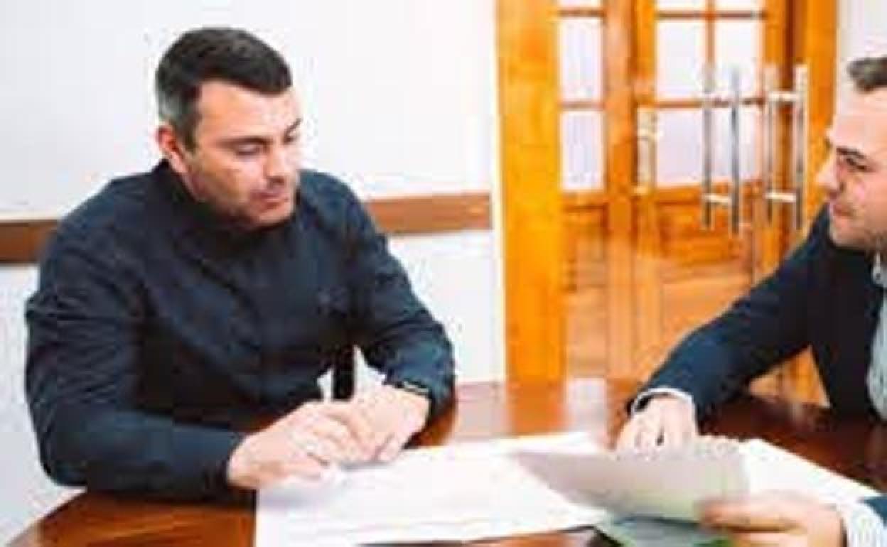 Oswaldo Betancort y Jacobo Medina. 