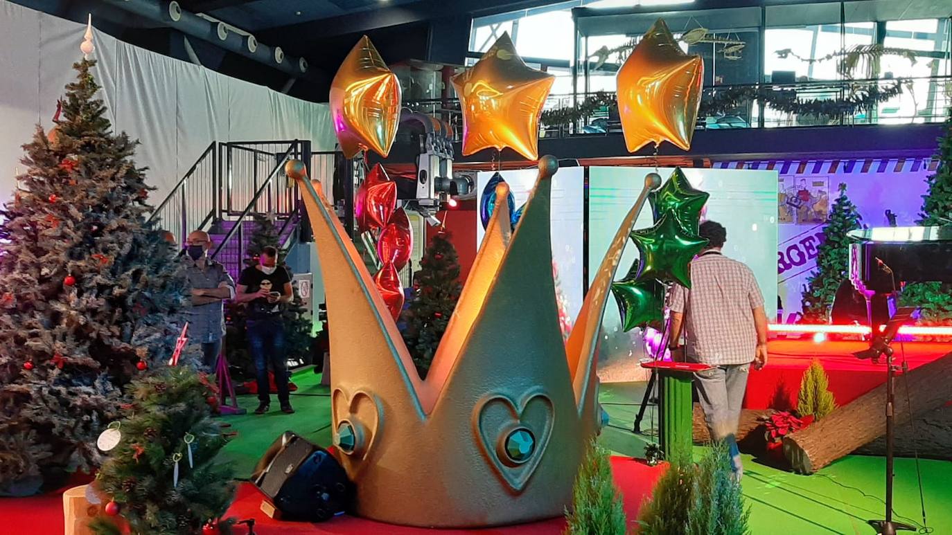 Fotos: Los Reyes Magos de Oriente acercan la Navidad al Museo Elder