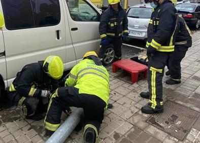 Imagen secundaria 1 - Filomena deja desprendimientos en la carretera entre Temisas y Santa Lucía