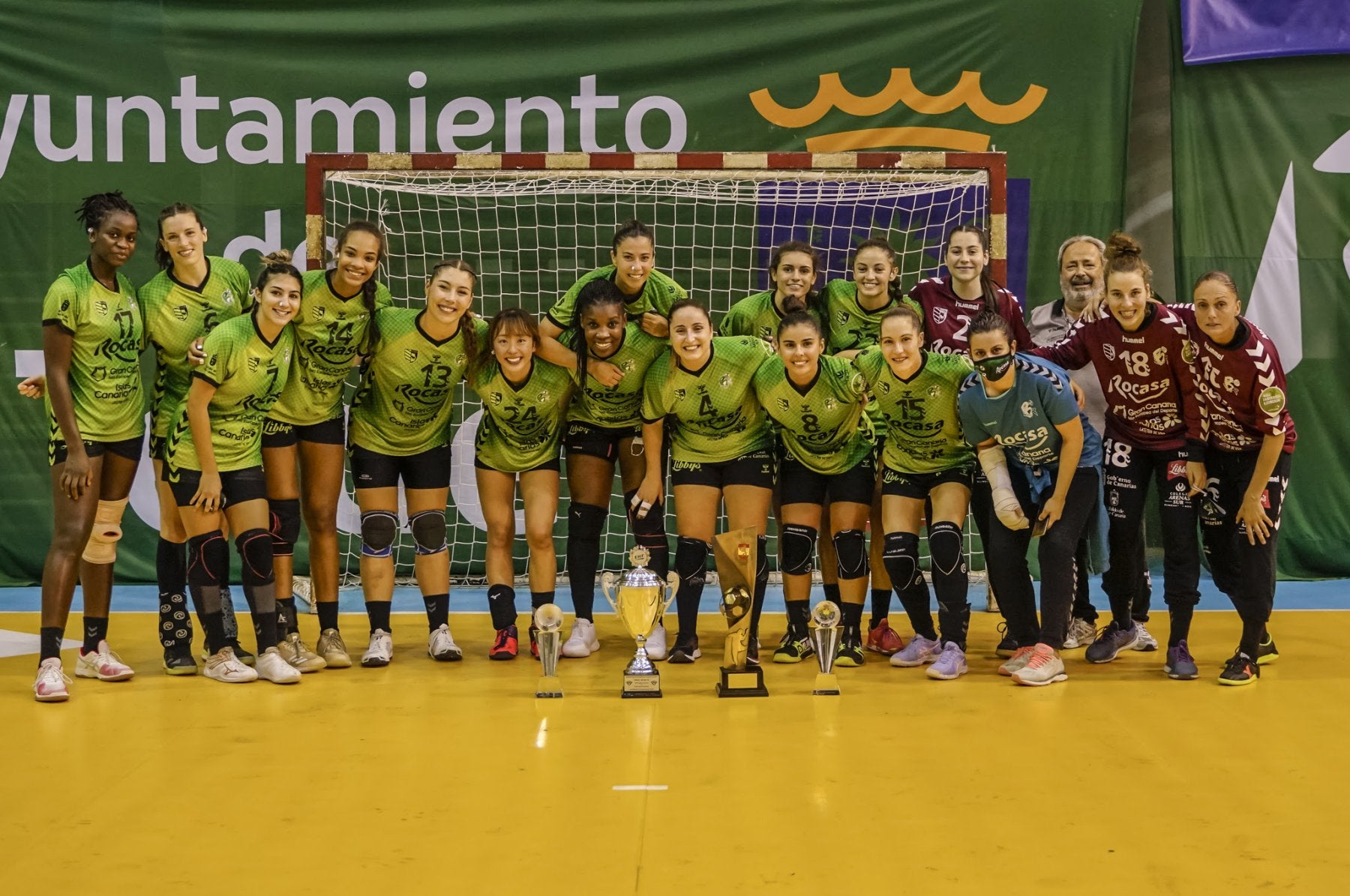 La plantilla del Rocasa Gran Canariacompletó un gran arranque liguero que pretende continuar. 