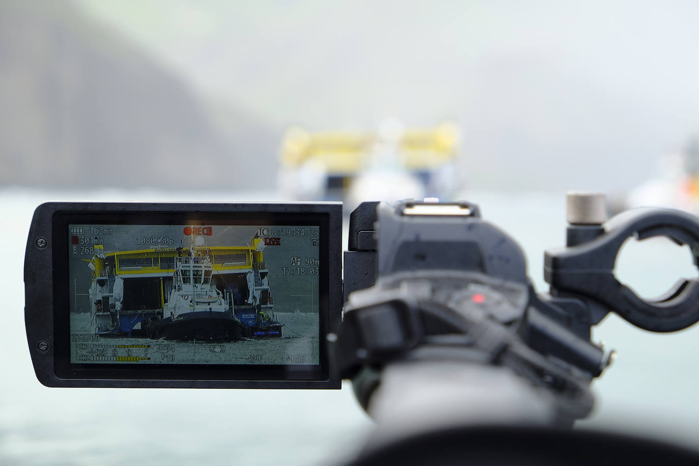 Fotos: Agaete sigue pendiente de las tareas de rescate del Bentago Express