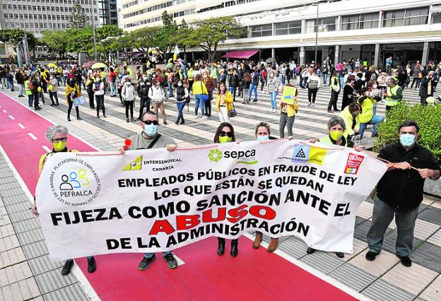 Concentración ante Presidencia en Gran Canaria. 