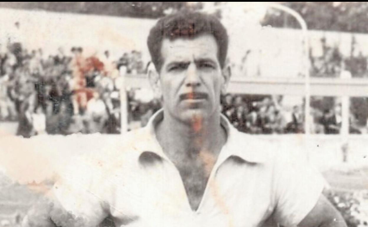 Santiago Moreno, Cubanito I, en su época de esplendor como luchador. 