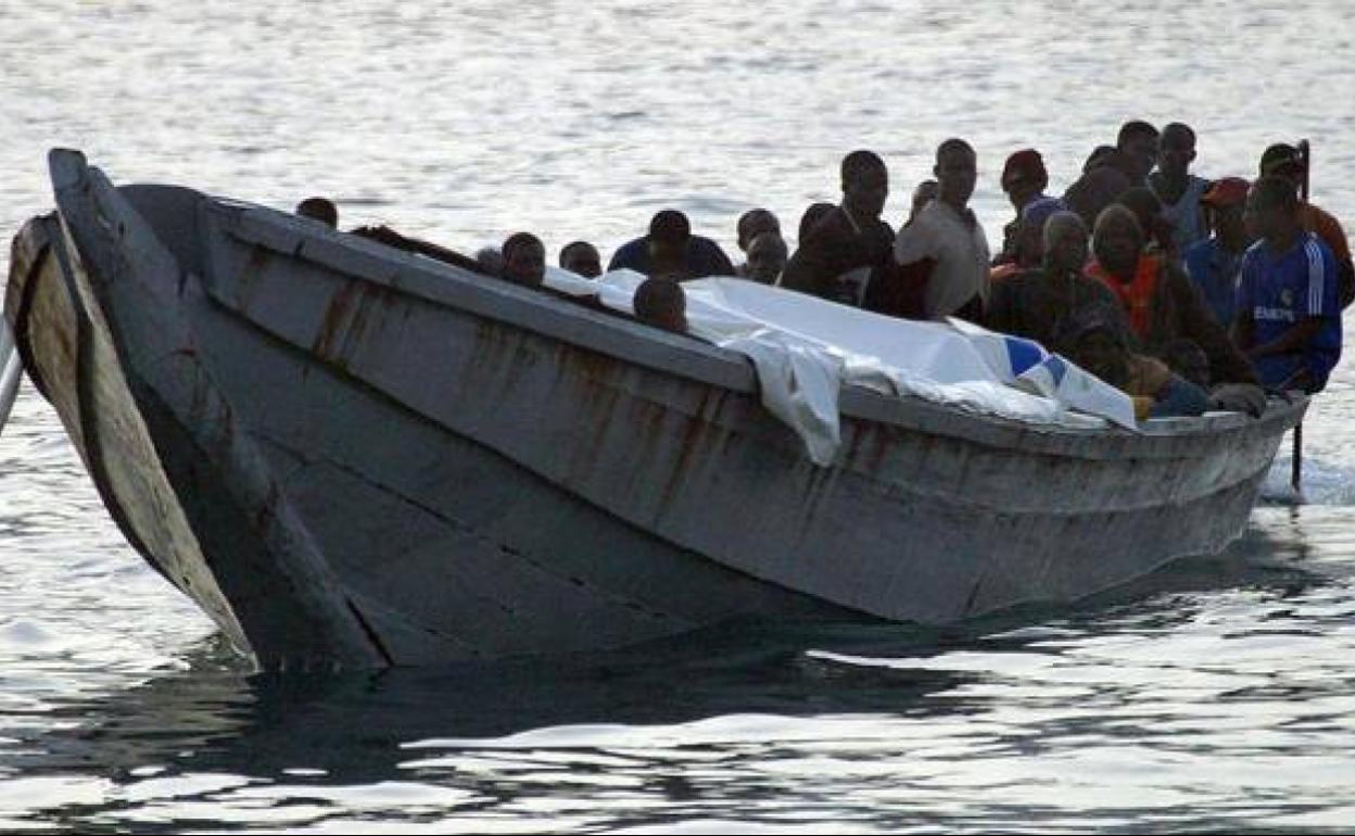 Imagen de archivo de una pateras llegando a Canarias. 