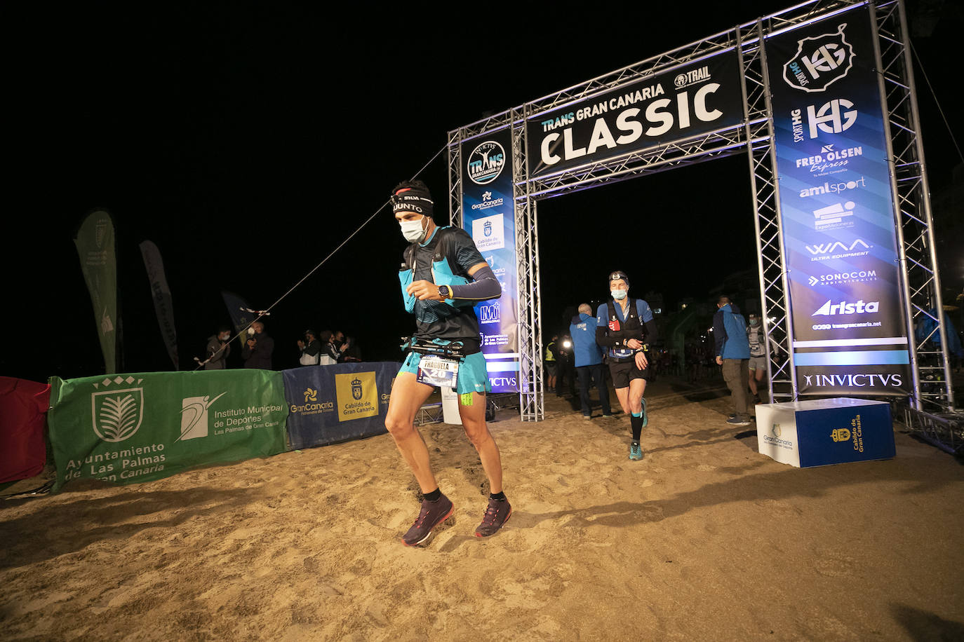 Imágenes de la salida de la Transgrancanaria. 