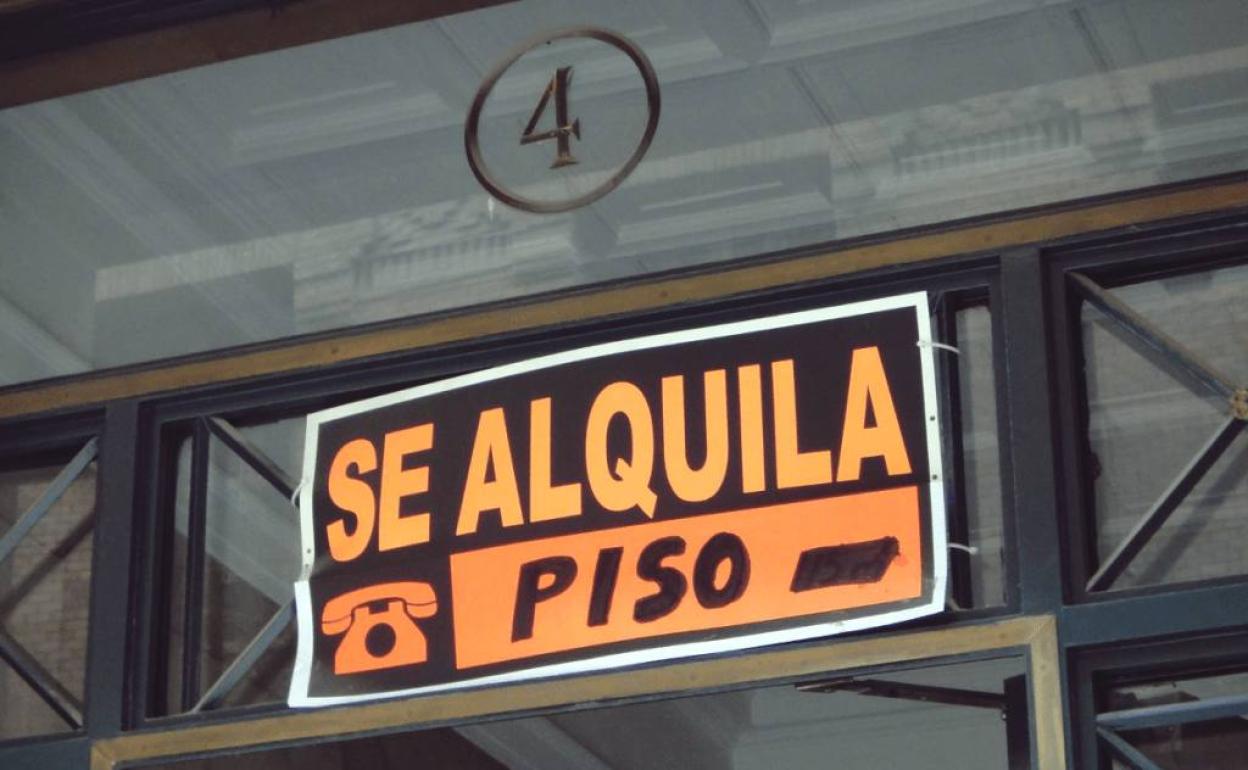 El precio del alquiler baja un 0,7% de enero a febrero en Canarias