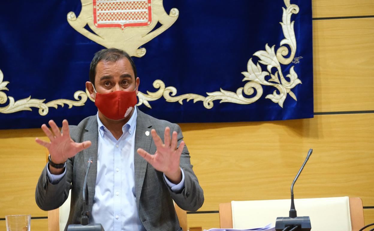 Acosta, expresidente majorero. 