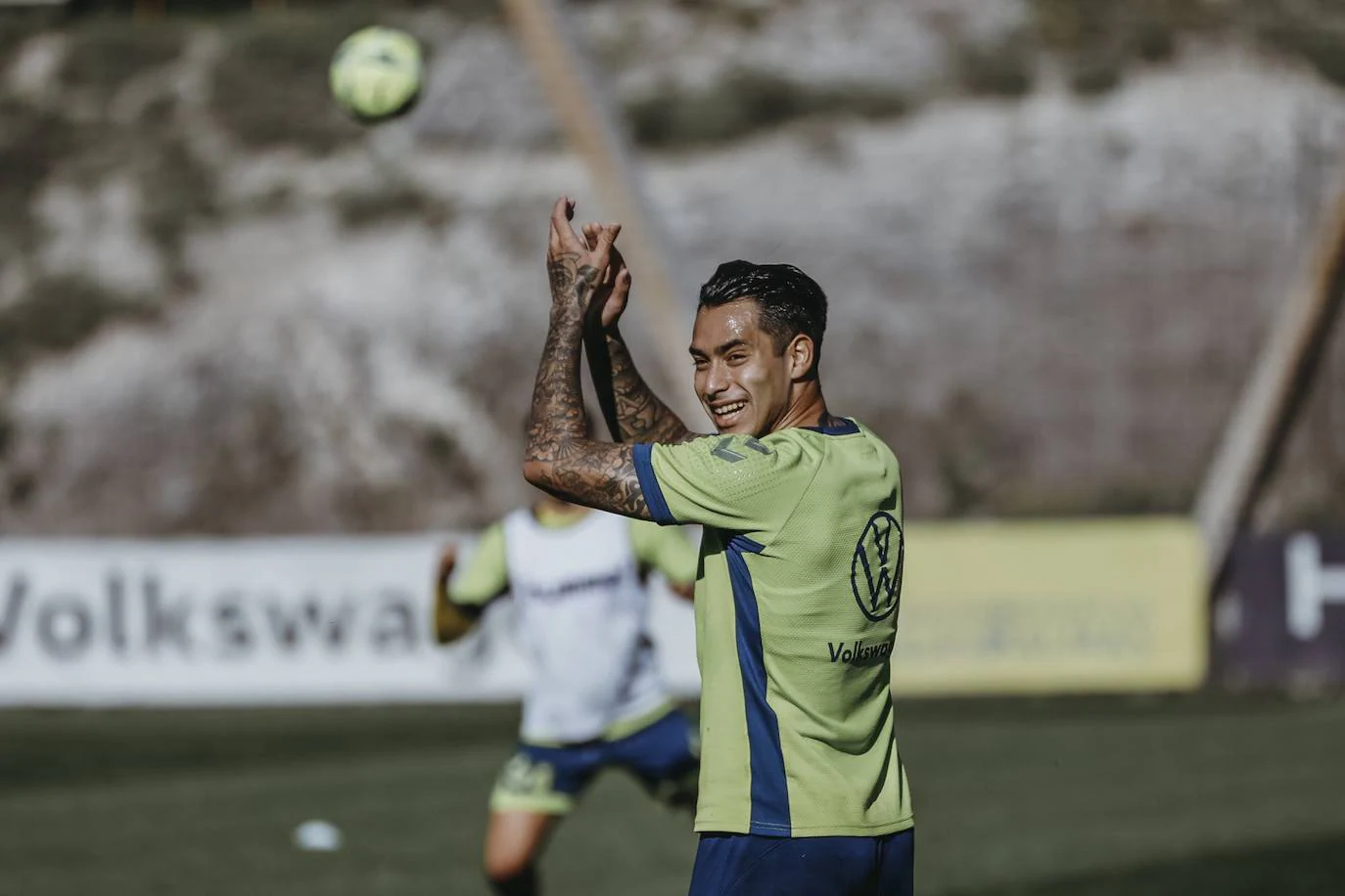 Araujo: «No cambiaría el gol del ascenso por meterle ahora al Tenerife»