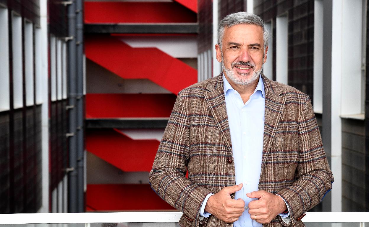 Serra y Robaina se enfrentan por el borrado de ordenadores de los cargos en la ULPGC