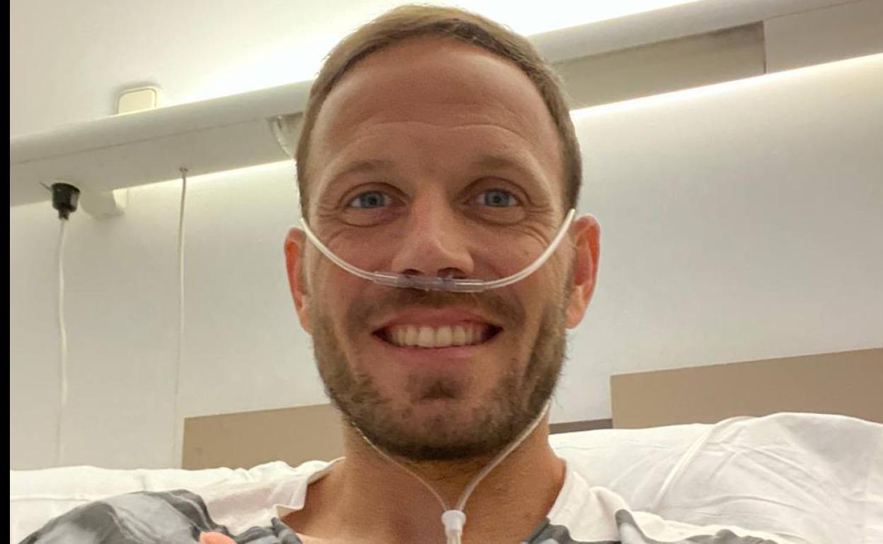 Dani Castellano, en el hospital de Tenerife. 