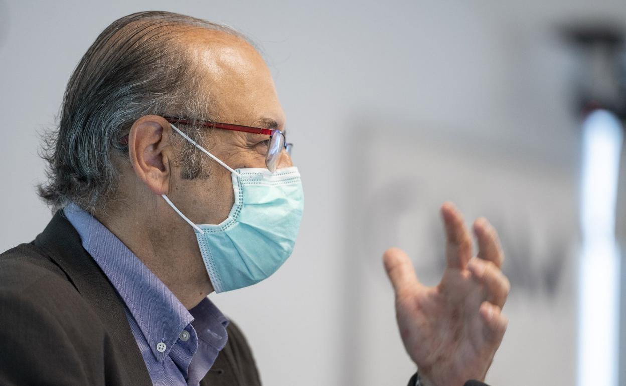 Alfons Martinell durante su intervención en las segundas jornadas del Aula Sostenible del CAAM. 