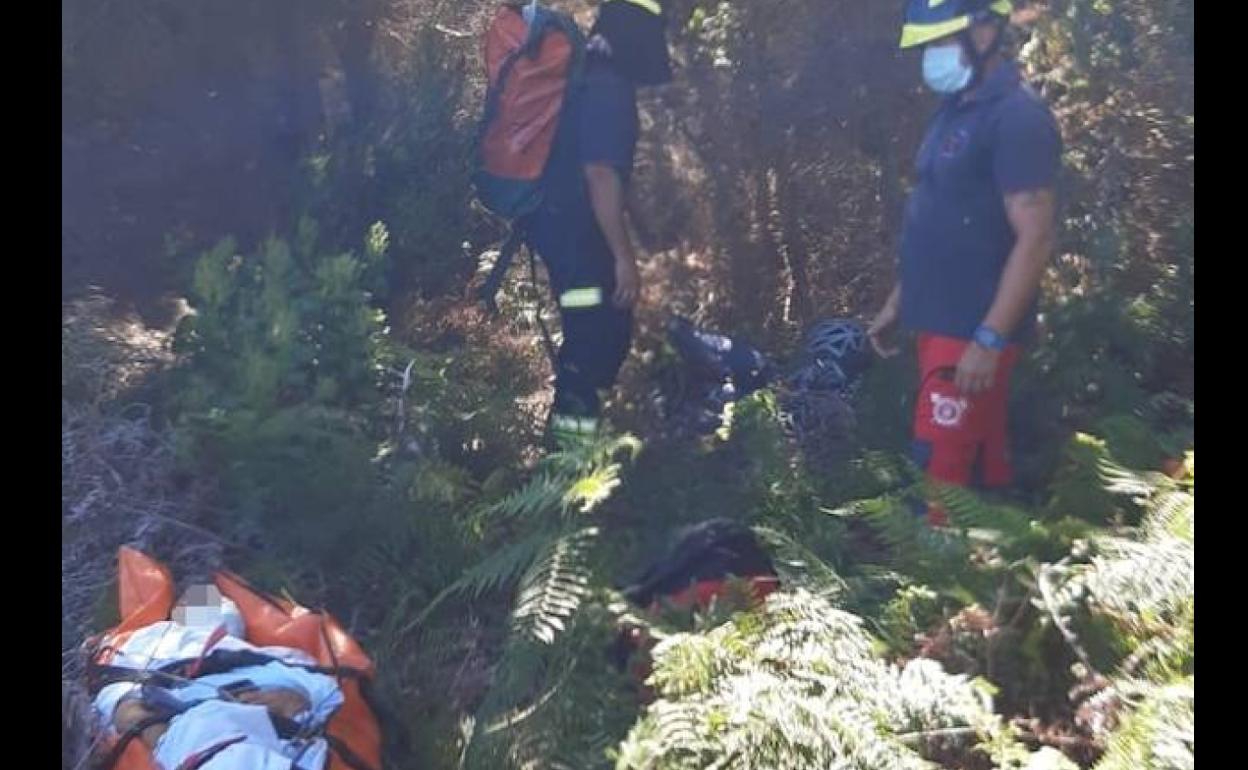 Rescatan a un senderista herido en Taganana