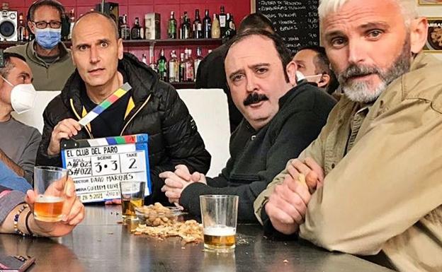 'El club del paro': Risas frente al paro