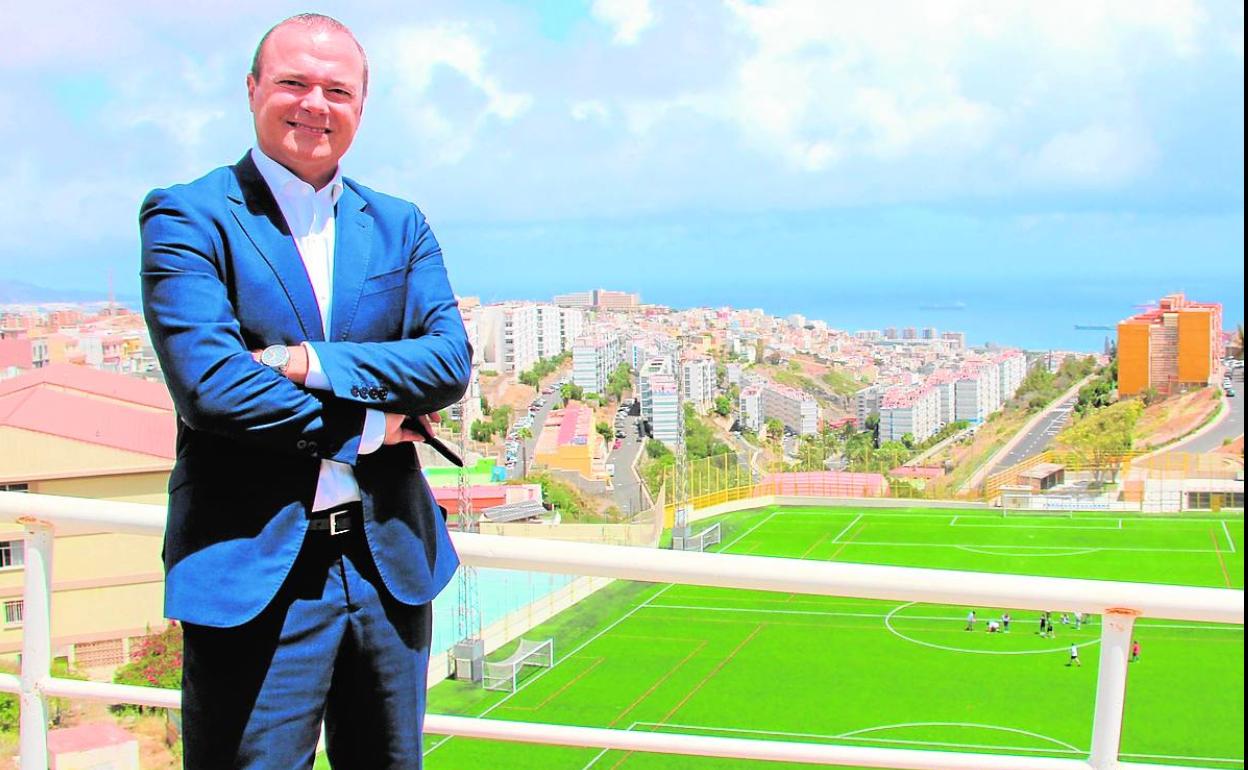 El alcalde Augusto Hidalgo respalda el papel que tiene el deporte y la actividad física en la sociedad.