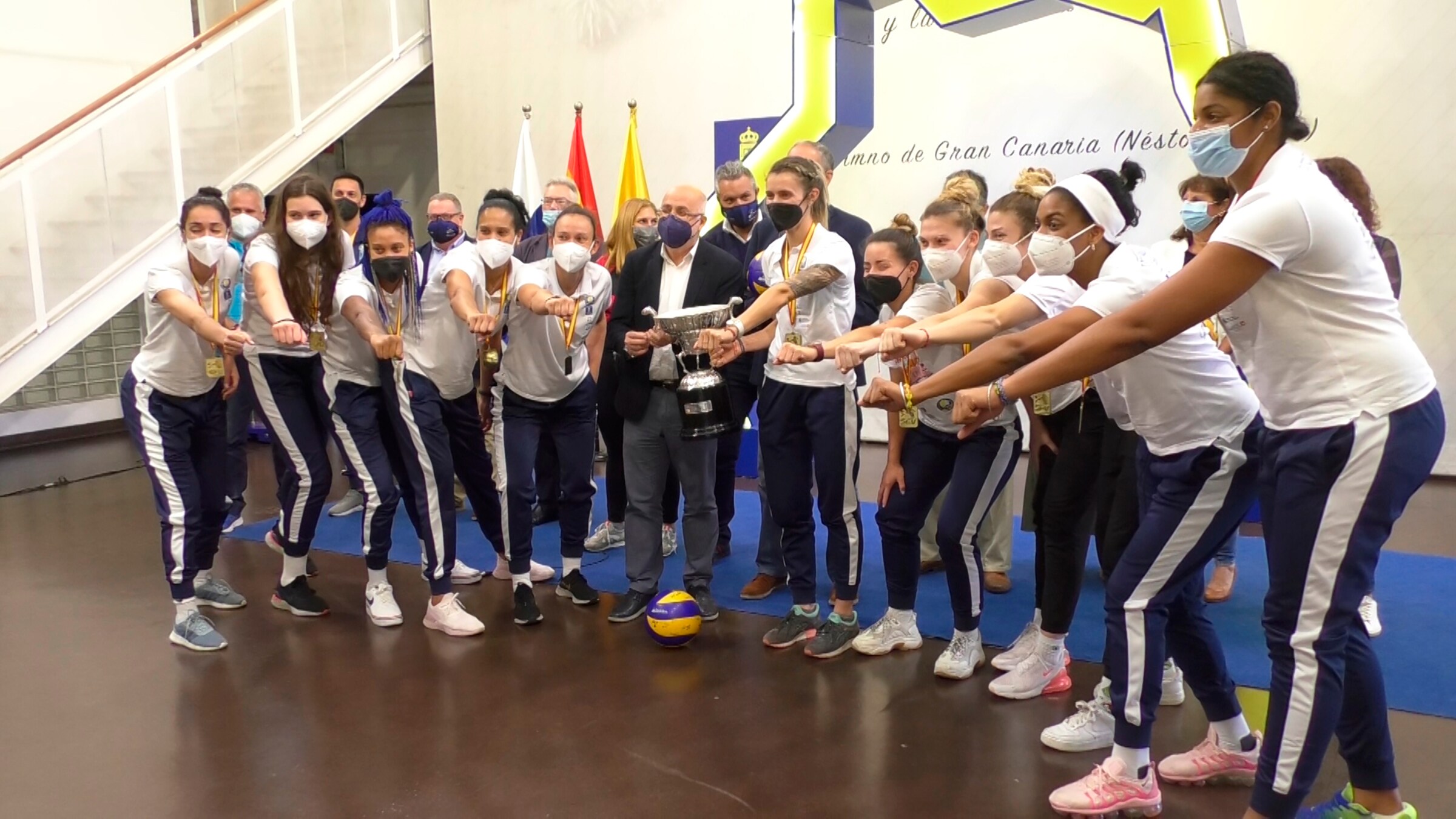 Recepción en el Cabildo de Gran Canaria al Club Voleibol Olímpico 