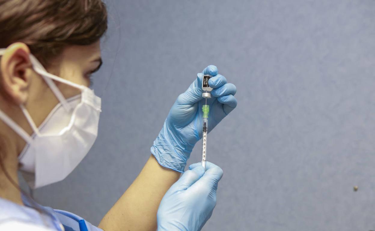 Canarias no ha iniciado aún la campaña de vacunación de rescate frente a meningococos