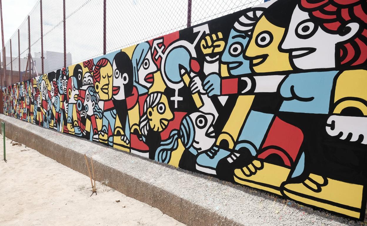 Los estudiantes han desempeñado un papel clave en su elaboración aportando ideas y coloreando. 