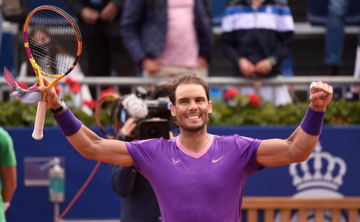 Nadal celebra su victoria ante Carreño en las semifinales del Godó.