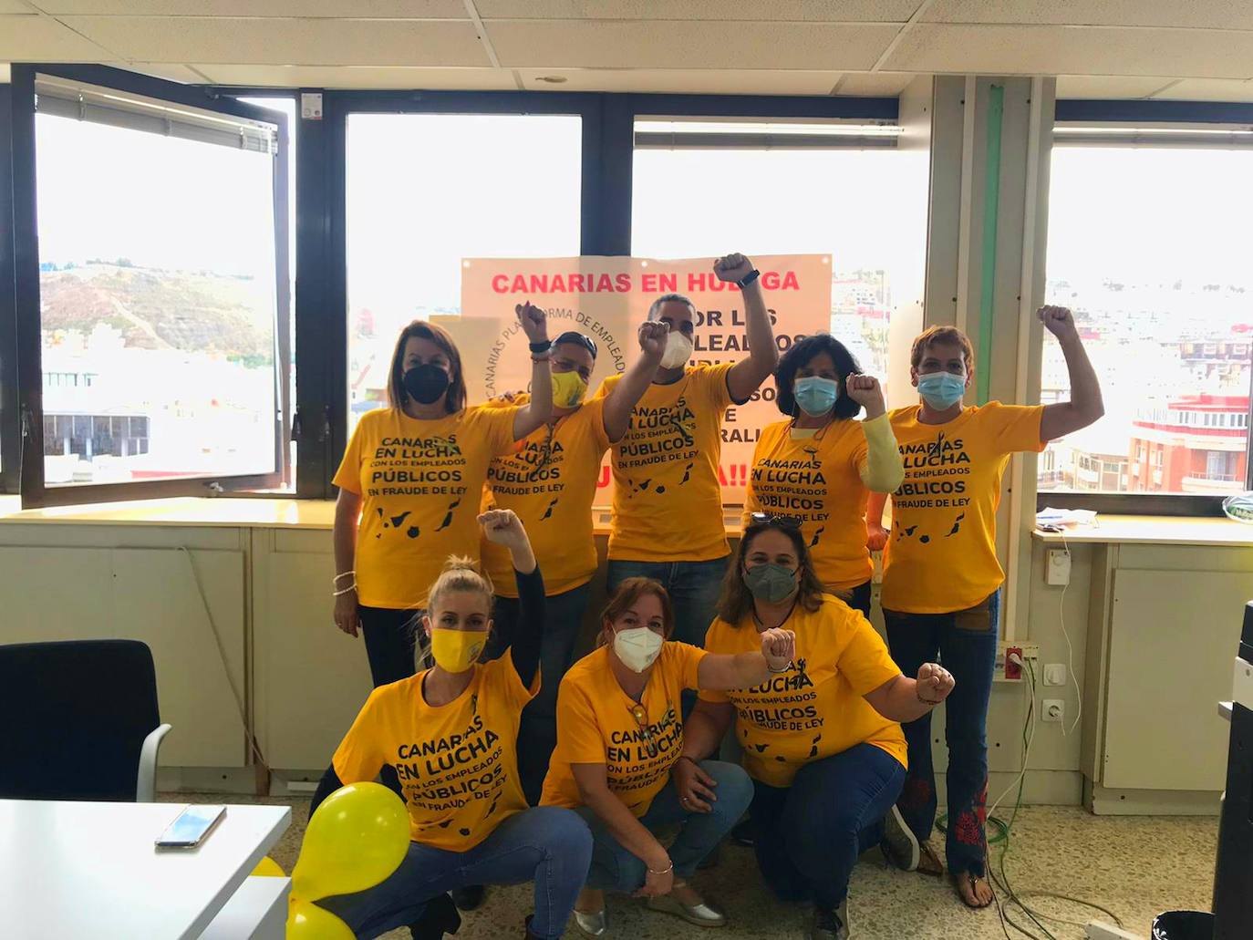 Encerrados en uel edificio de usos multiples 1, en la capiral grancanaria. 