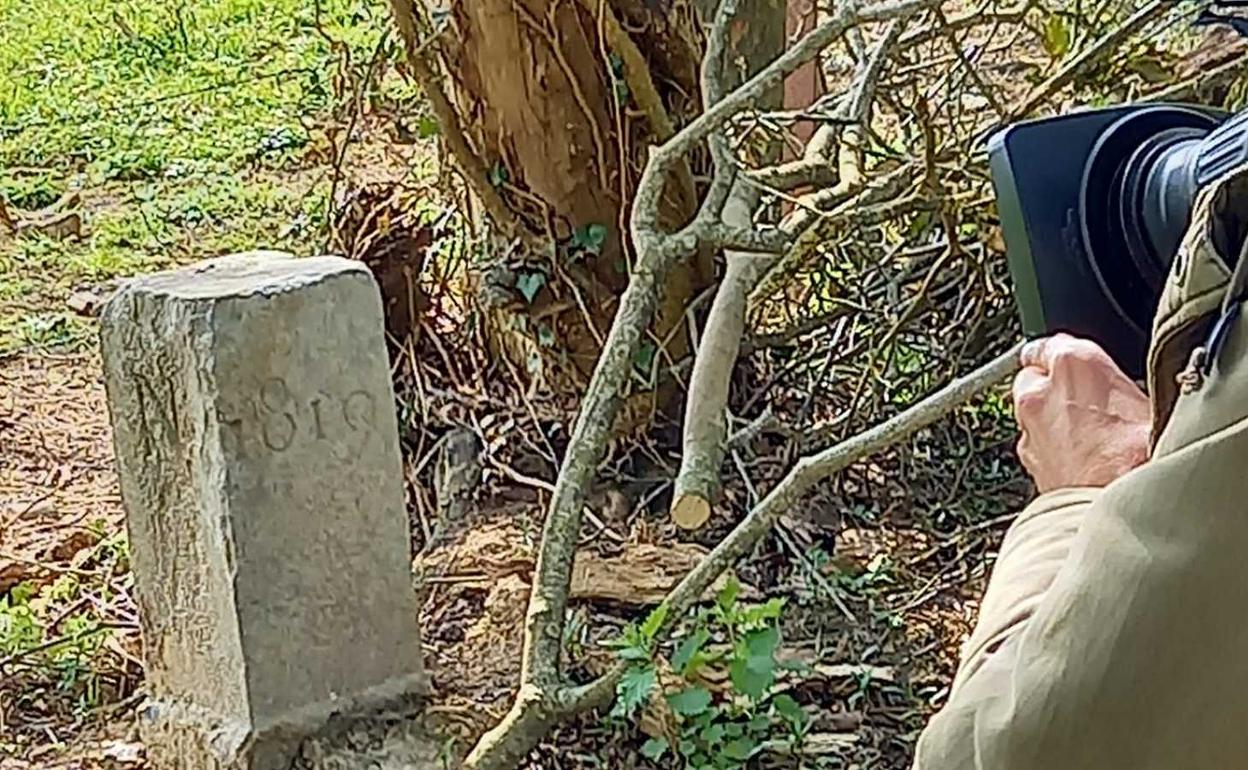 Un granjero belga desplaza la frontera con Francia para pasar con su tractor