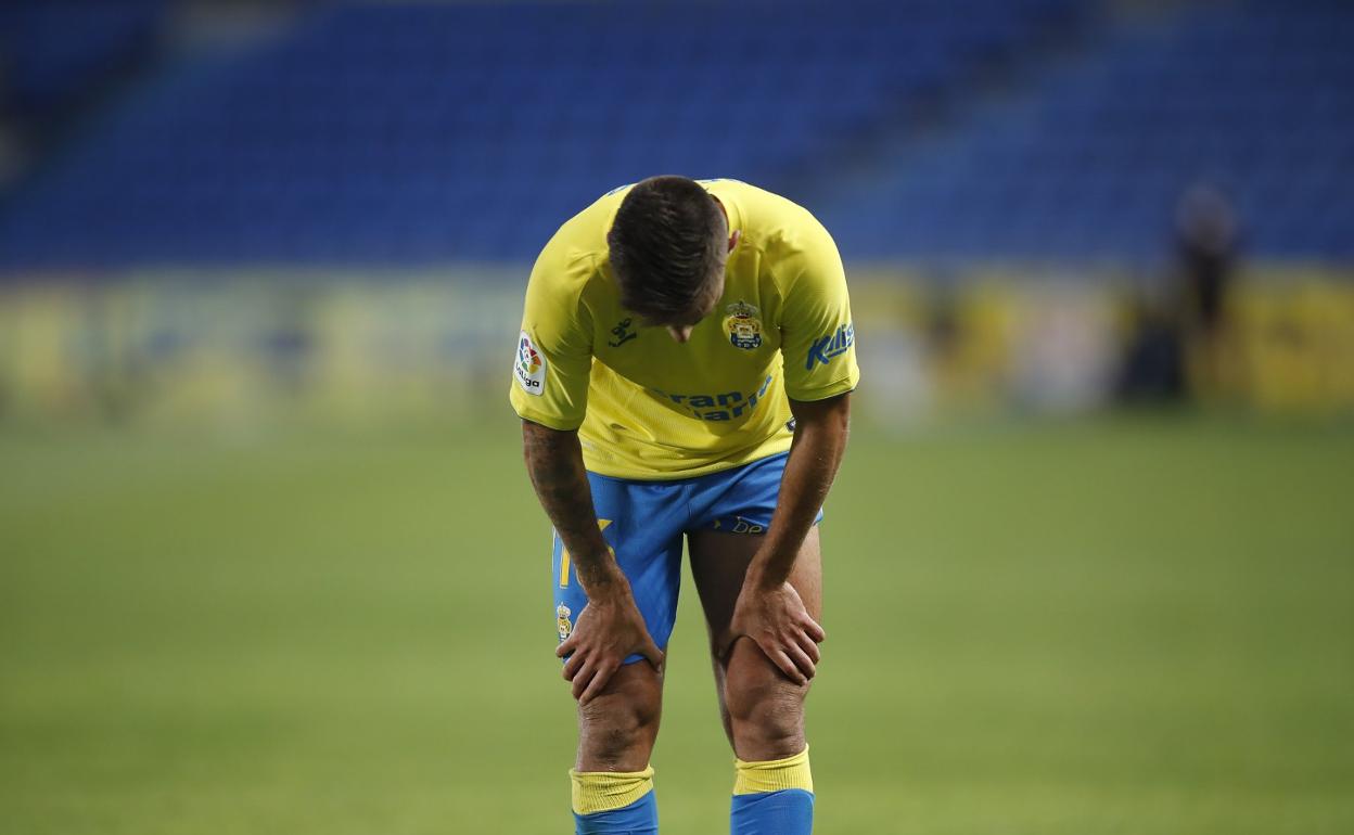 El extremo gaditano Pejiño, durante el encuentro en el Gran Canaria frente al Zaragoza el pasado sábado. 