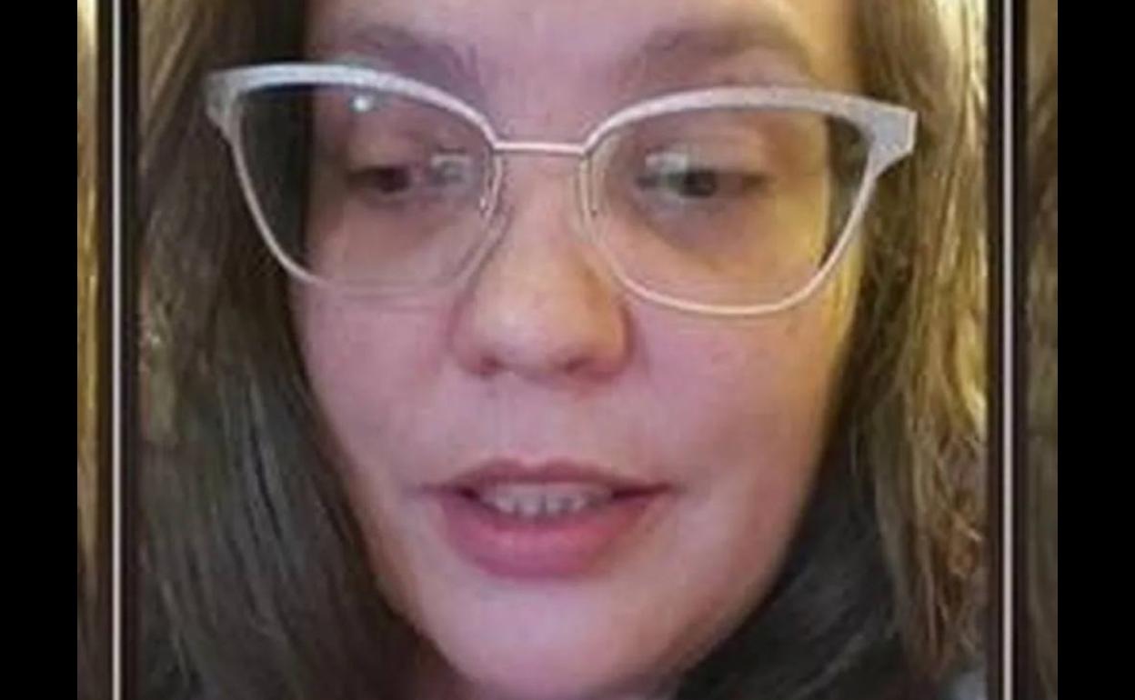 Una mujer cuenta en TikTok que fue una bebé robada y se hace viral